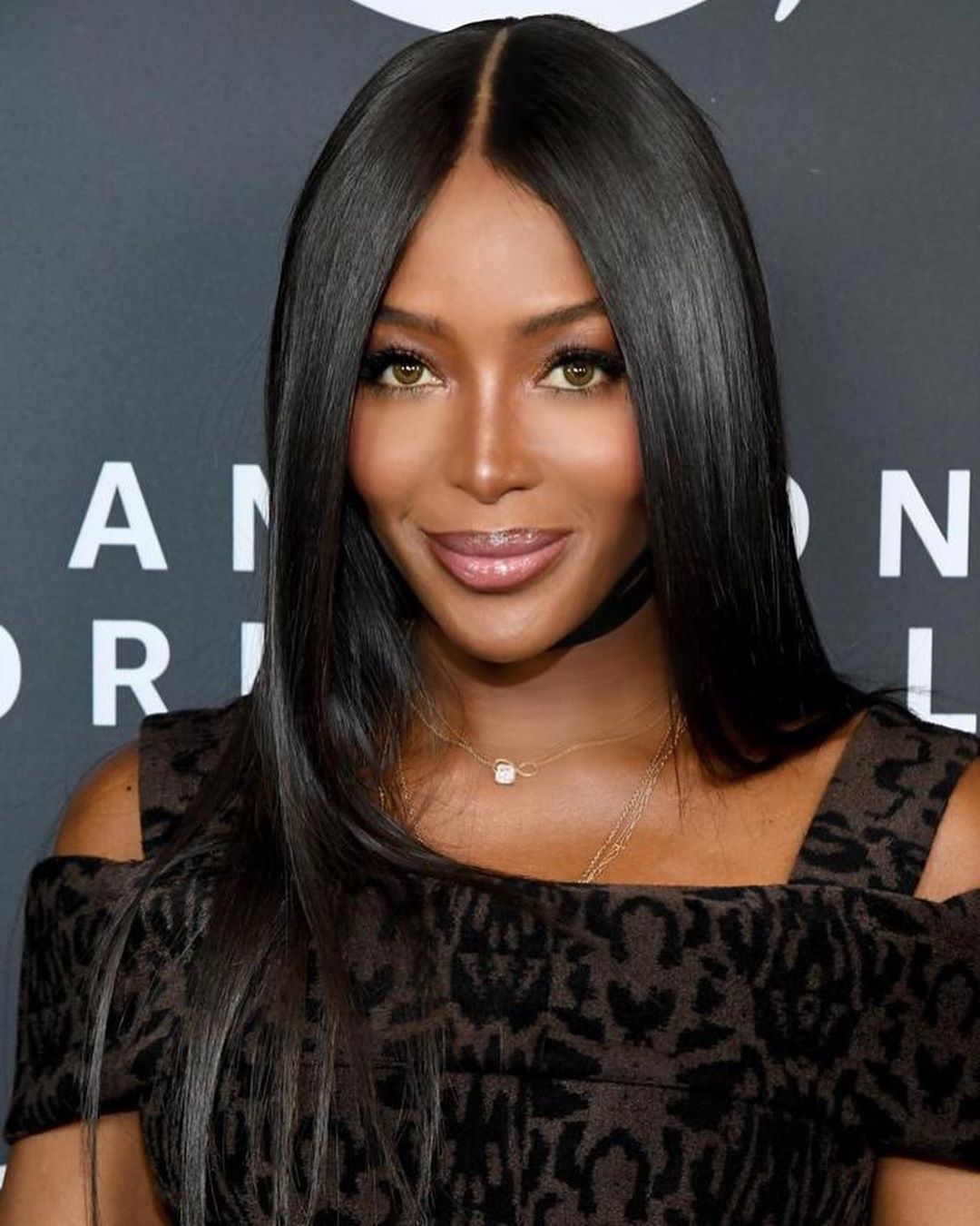 NAOMI CAMPBELL DAZES IN BURBERRY EXHIBIT AT LONDON FASHION WEEK